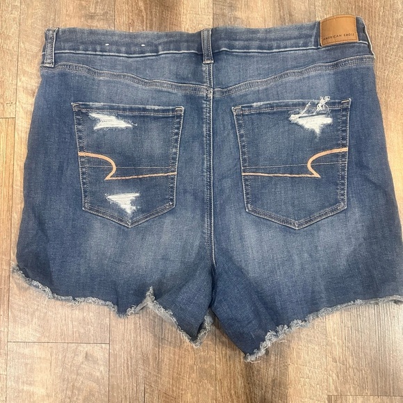 American Eagle Outfitters Women's Distressed Blue Jean Shorts button fly - Picture 7 of 8